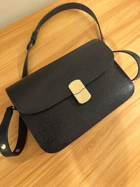 Sezane Milo Classic Bag Woven Navy - Size TU